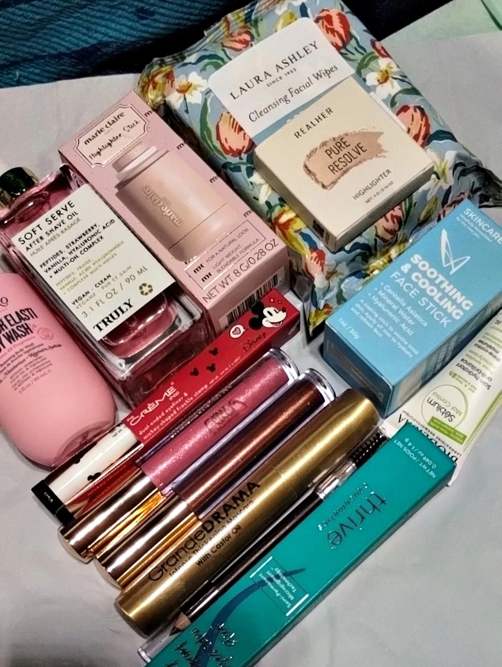 Sol De Janeiro Truly Grande Cosmetics Curated Beauty Bundle
